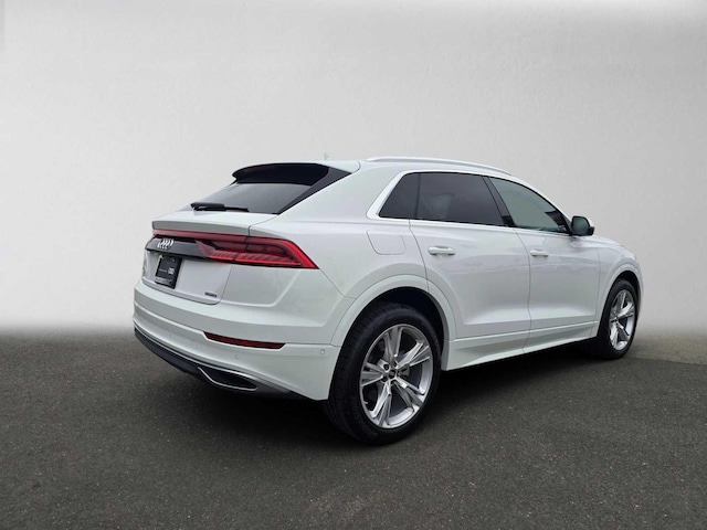 2023 Audi Q8