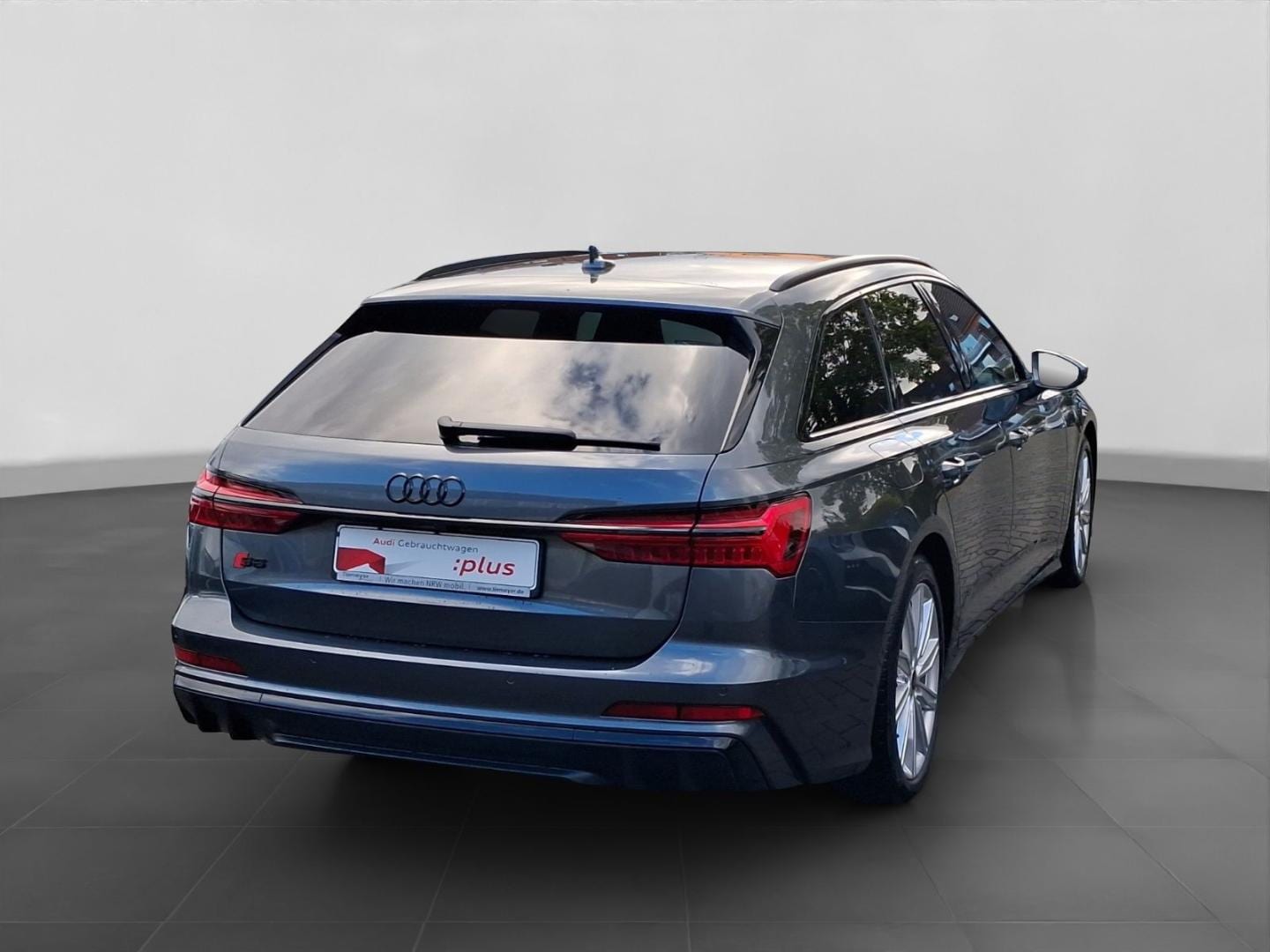 Bild über Audi S6 Avant TDI quattro tiptronic - für weitere Informationen kontaktieren Sie den Audi Partner