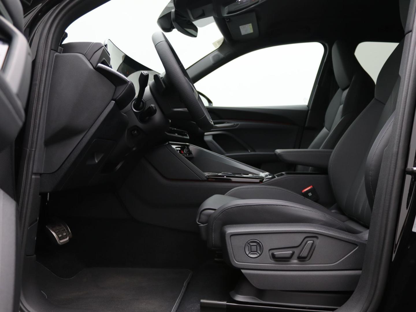 Image about Audi Q5 SUV TDI quattro 150 kW S tronic
