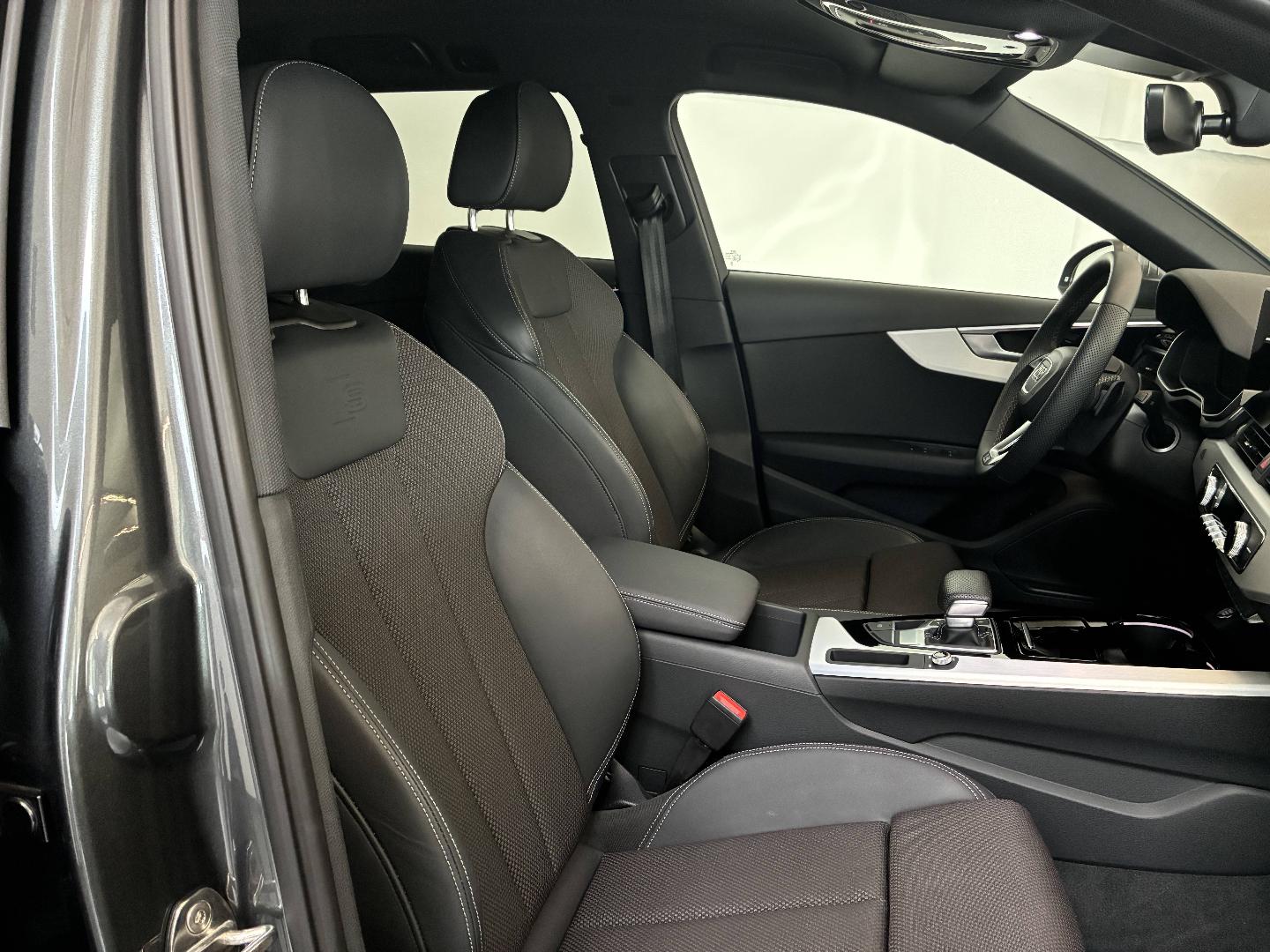 Image about Audi A4 Avant S Line 35 TFSI 110 kW (150 ch) S tronic