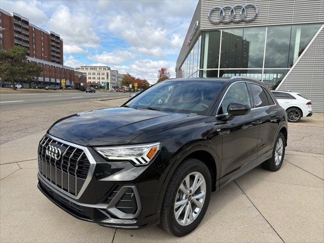 2023 Audi Q3 S Line Premium