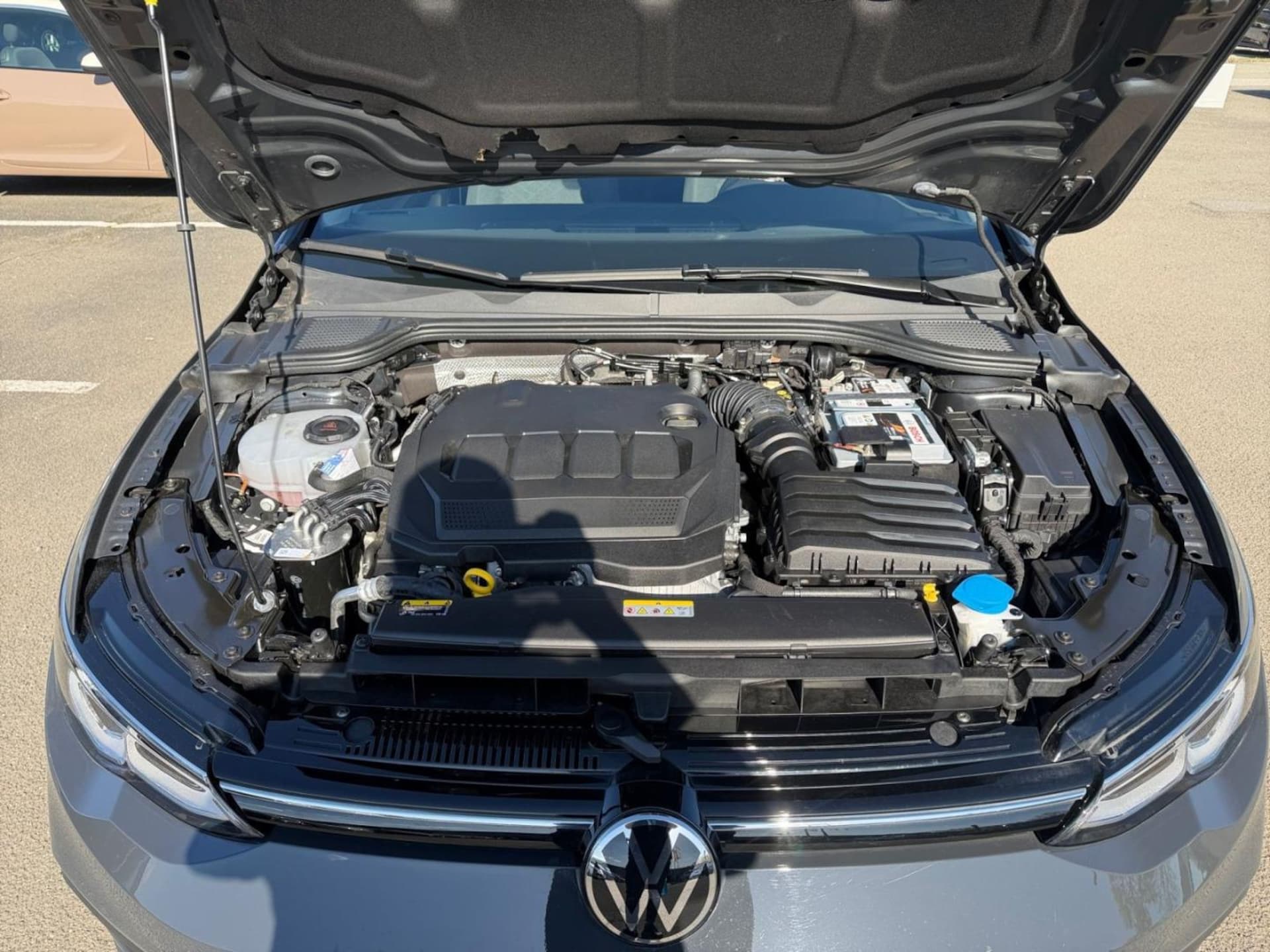Volkswagen Golf Life