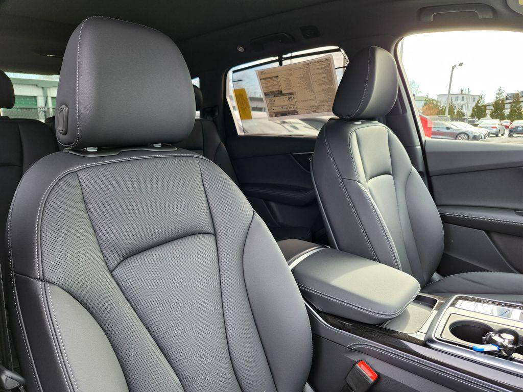 2026 Audi Q7 Premium Plus - Photo 17