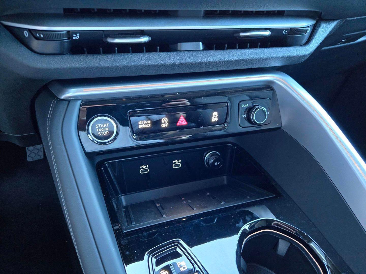2025 Audi Q5 Premium Plus - Photo 23