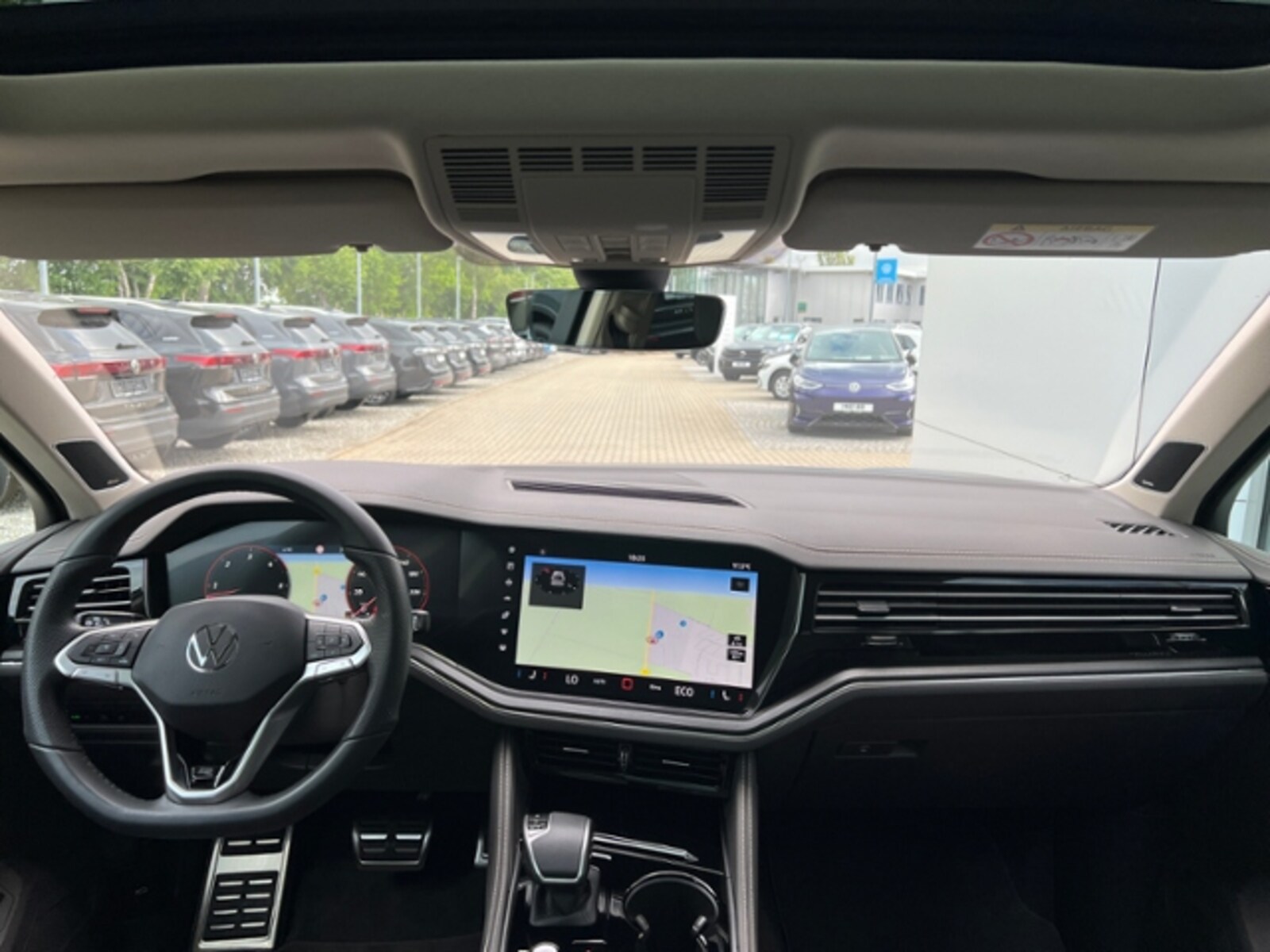 Volkswagen Touareg – Bild 12
