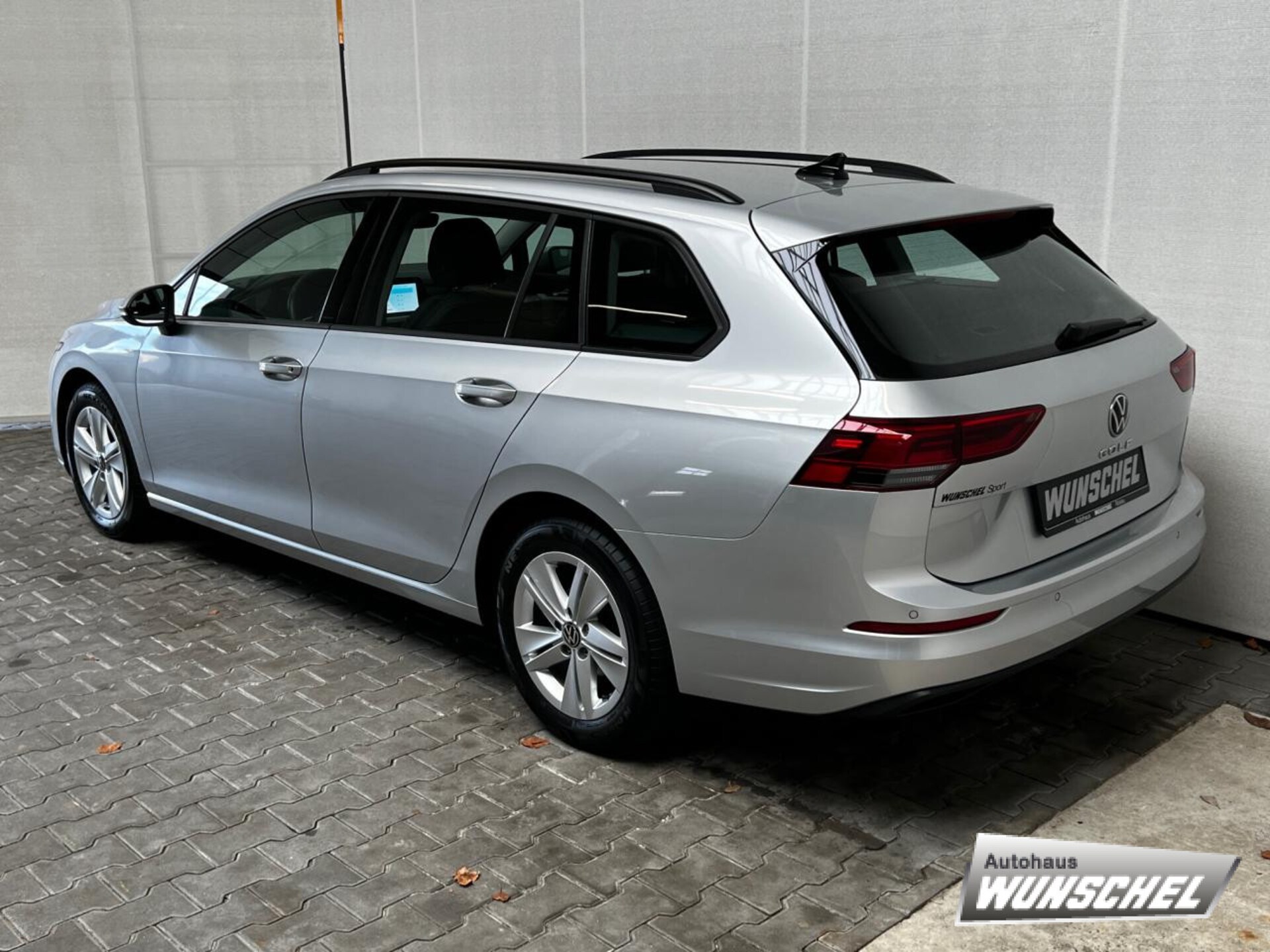 Volkswagen Golf Variant Life