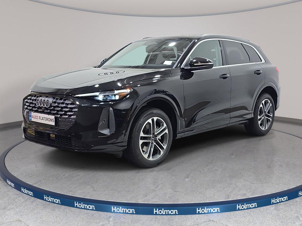 2026 Audi Q5 Premium Plus quattro's photo