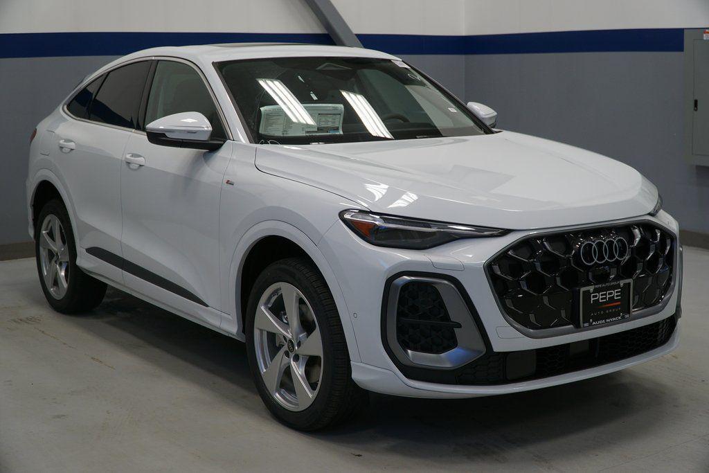 2025 Audi Q5 Sportback 45 Premium Plus's photo