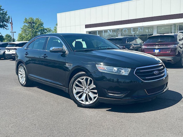2017 Ford Taurus
