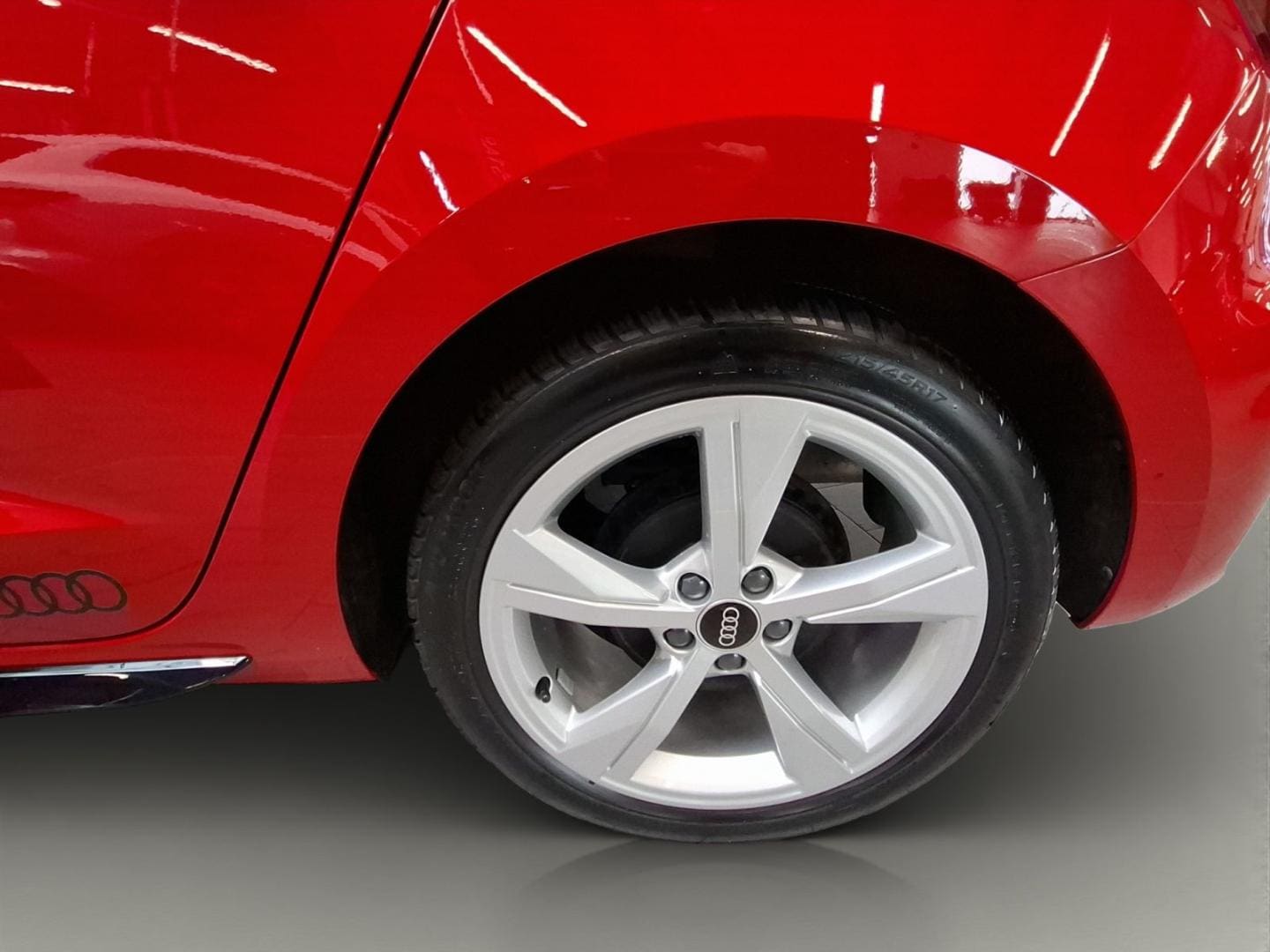 Bild über Audi A1 Sportback S line 25 TFSI S tronic - für weitere Informationen kontaktieren Sie den Audi Partner