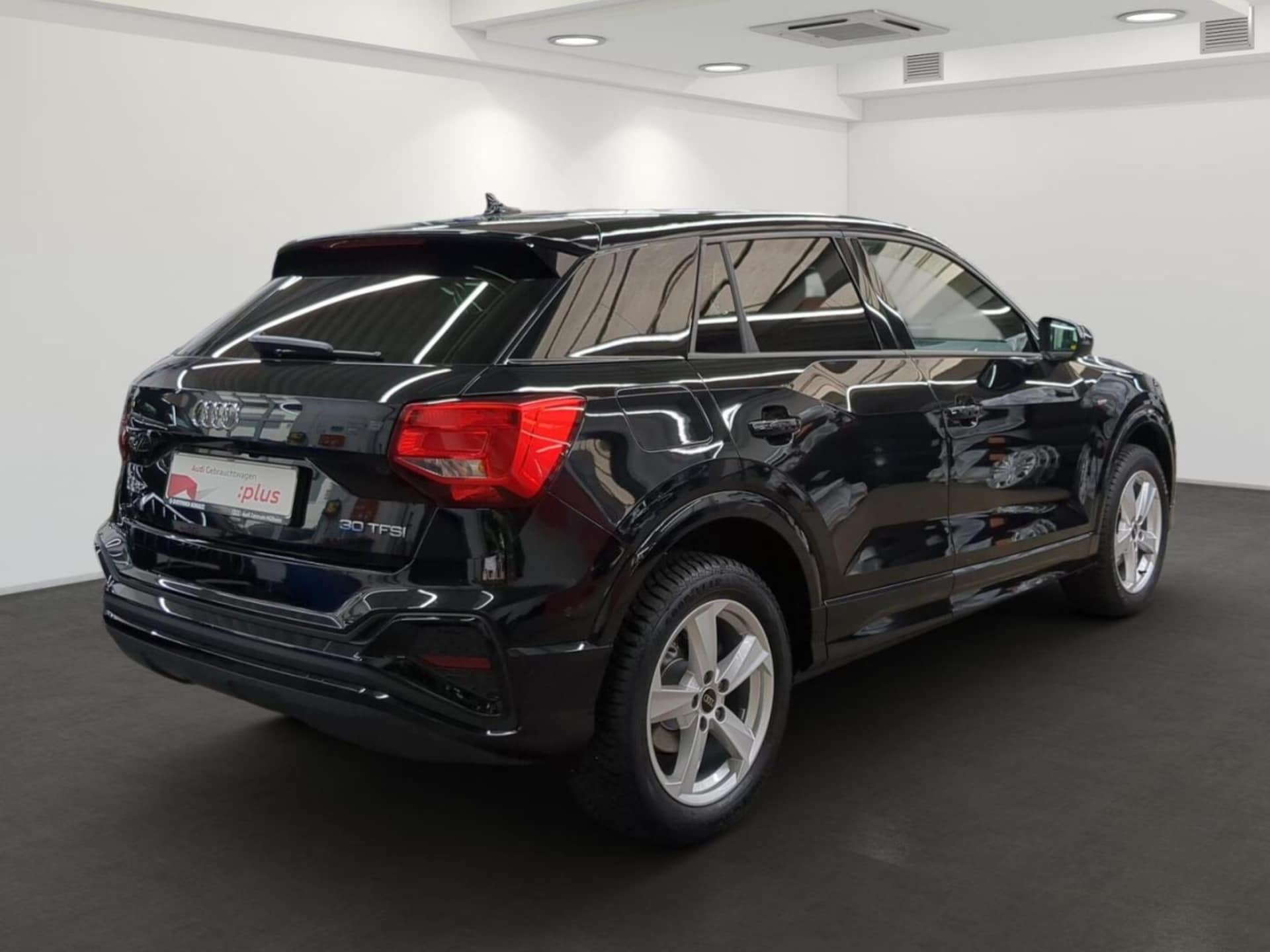 Audi Q2 S line
