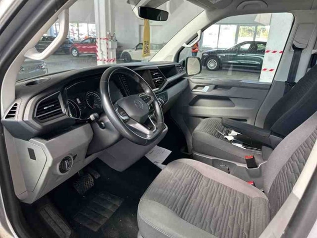 Volkswagen T6.1 Caravelle larger