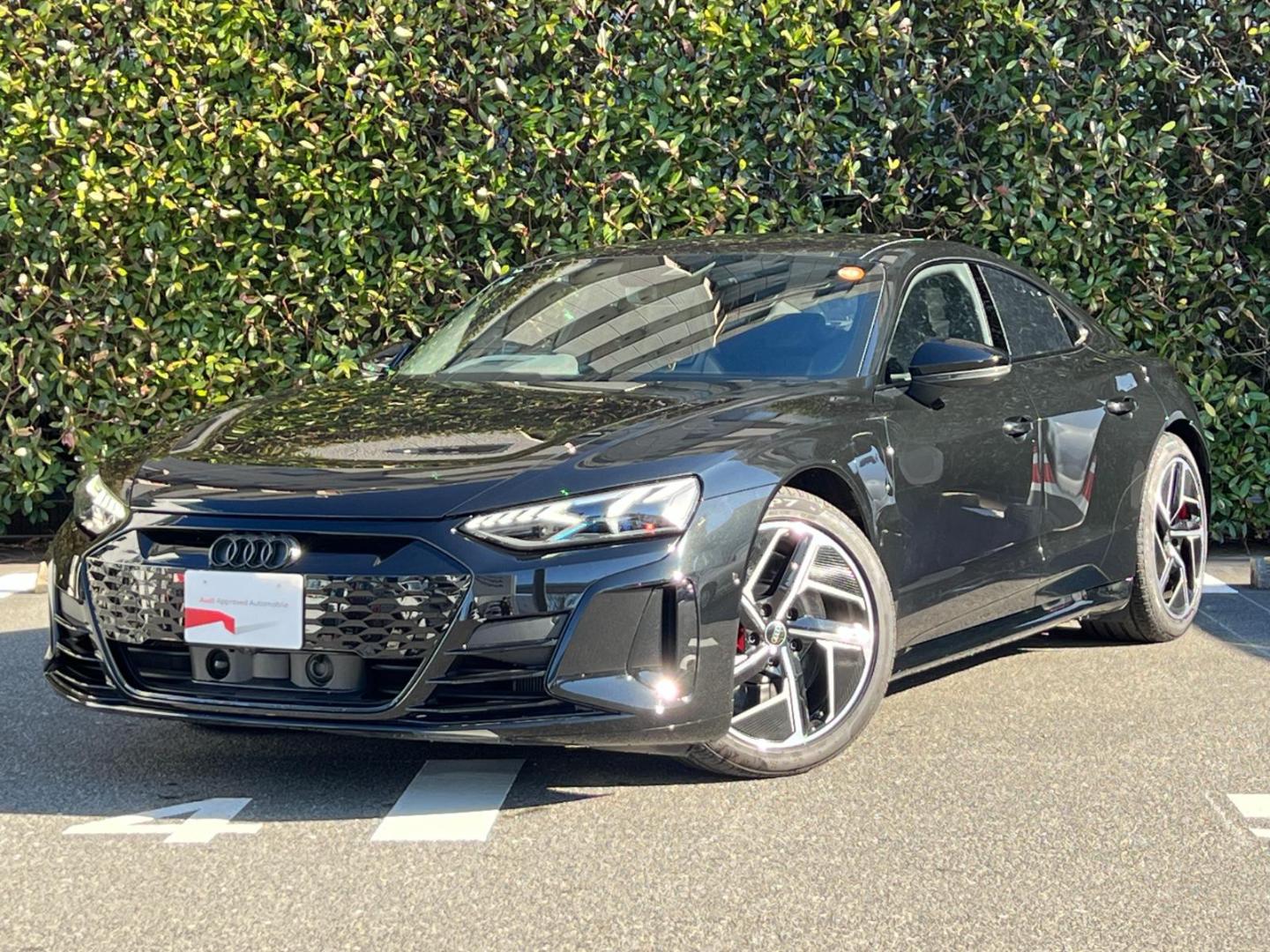 Audi RS e-tron GT RS e-tron GT kW for more details contact your dealer