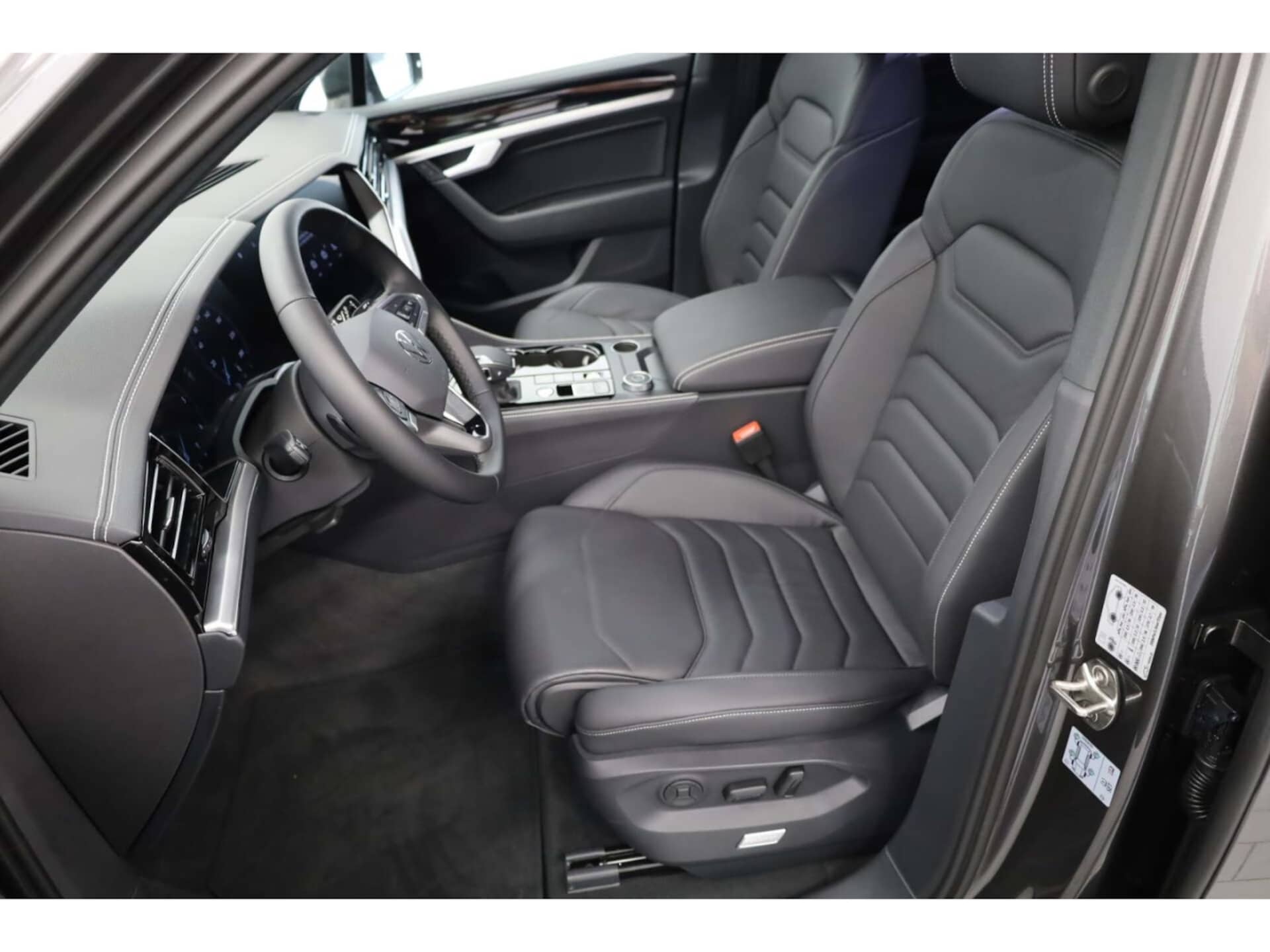 Volkswagen Touareg Basis-Modell