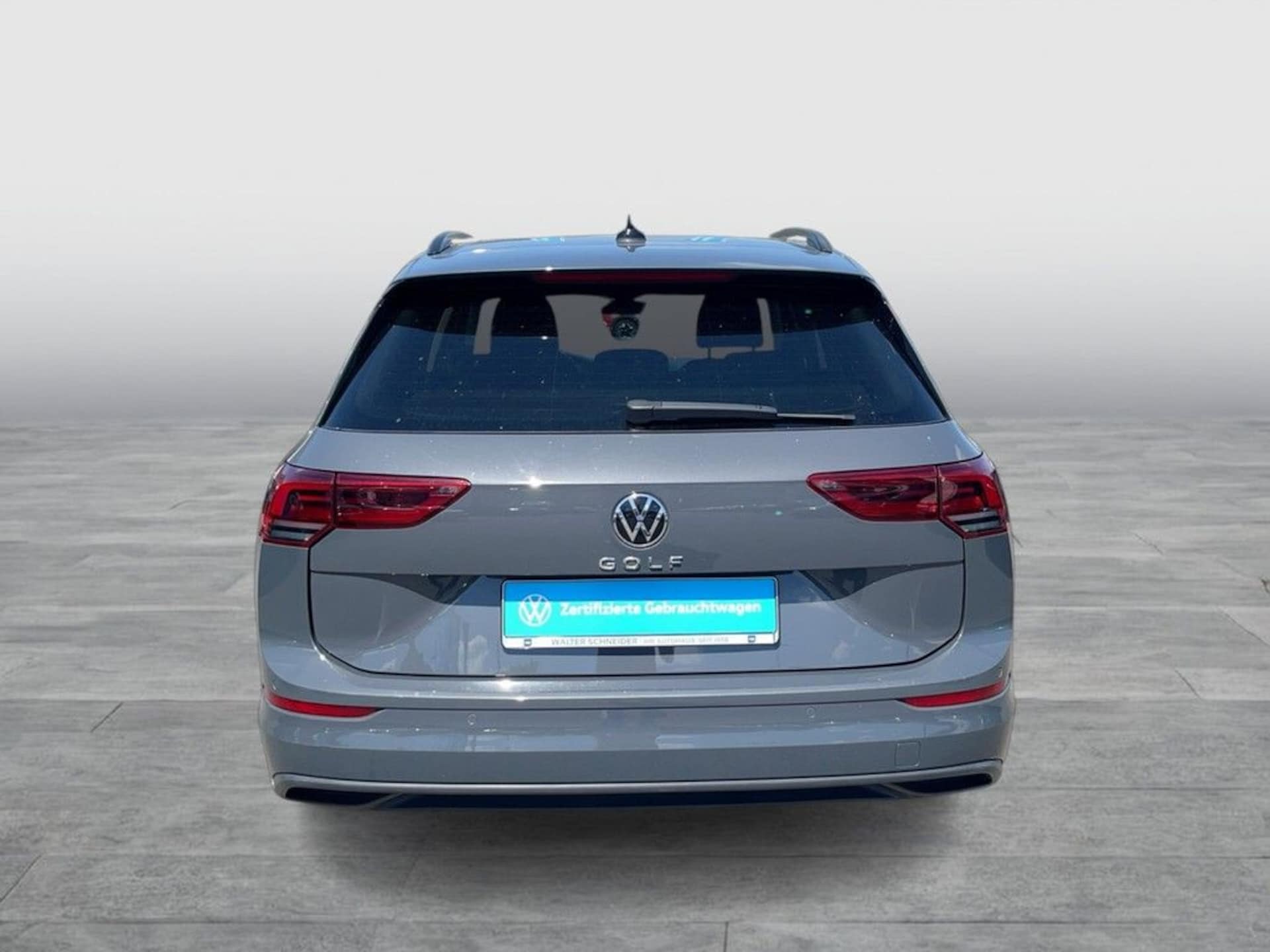 Volkswagen Golf Variant Life