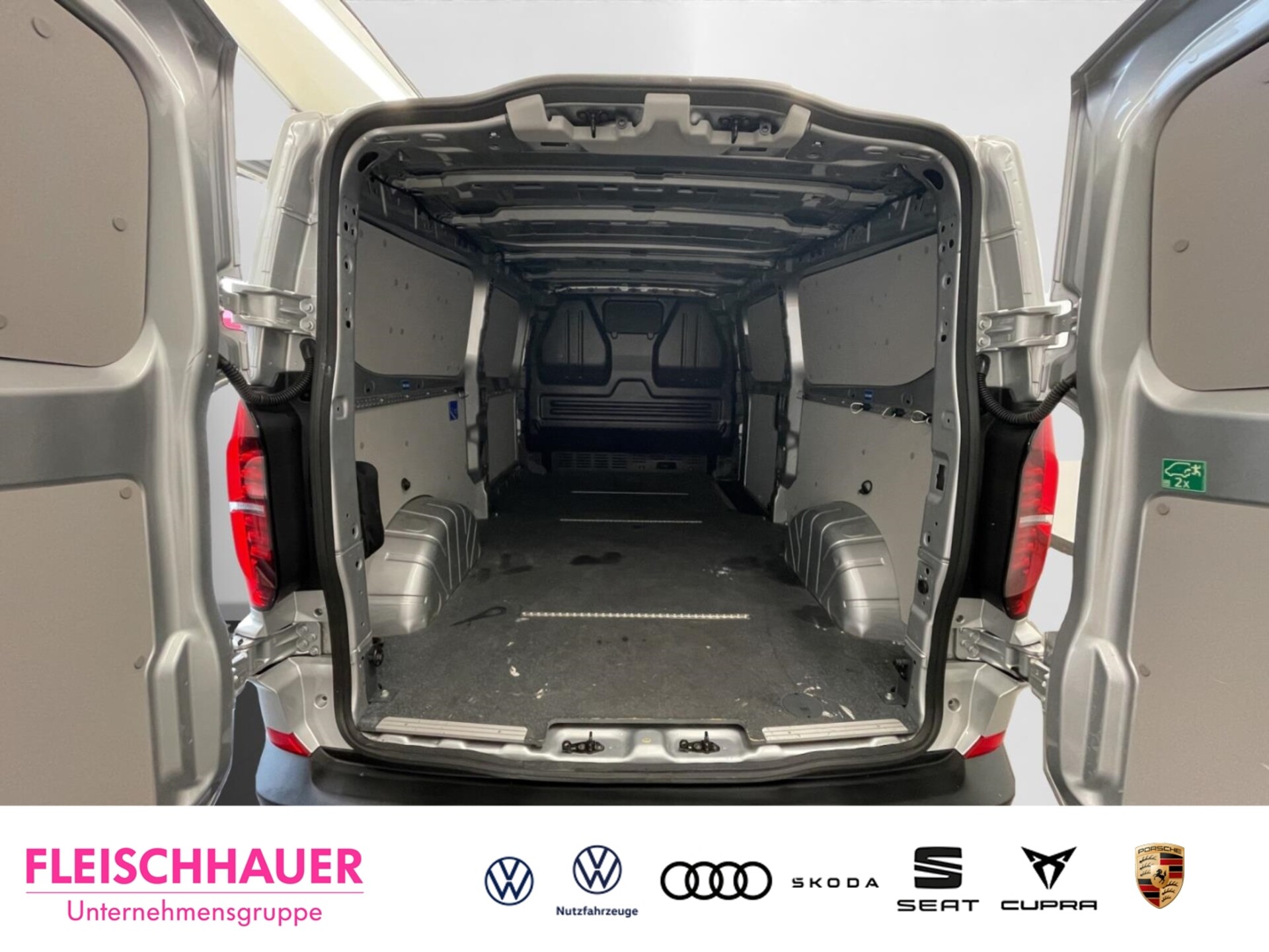 Volkswagen Transporter Kasten langer Radstand