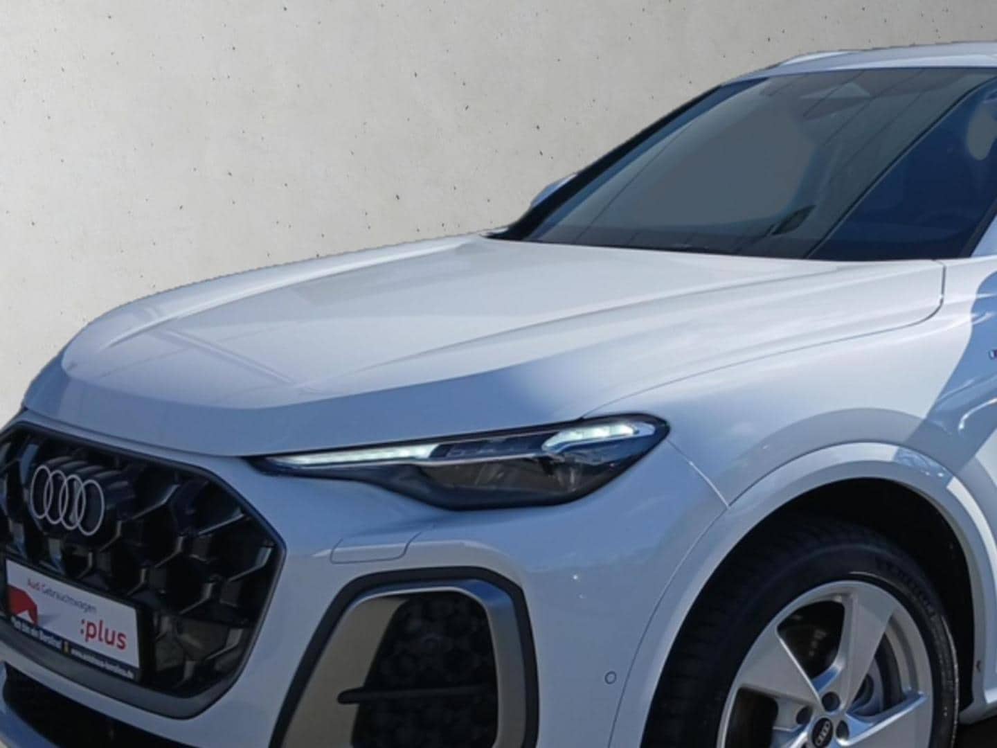 Bild über Audi Q5 SUV TDI quattro 150 kW S tronic - für weitere Informationen kontaktieren Sie den Audi Partner