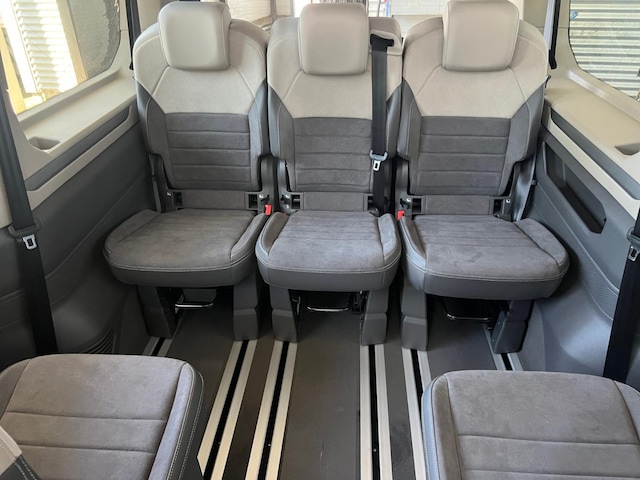 Volkswagen Multivan langversion