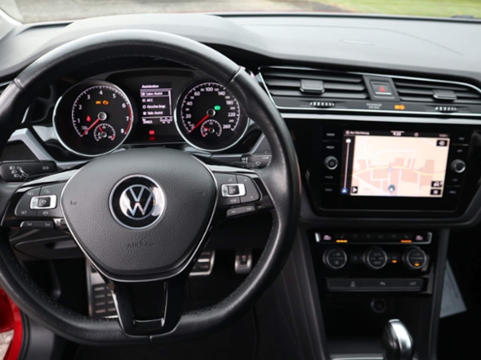 Volkswagen Touran Active