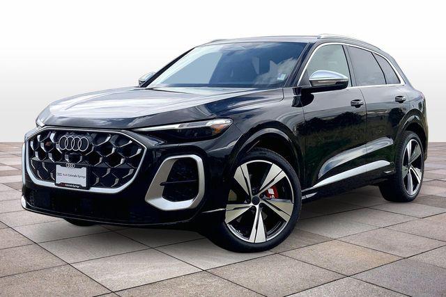 2026 Audi SQ5 Premium Plus quattro's photo