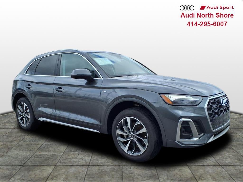 2023 Audi Q5 45 Premium Plus's photo