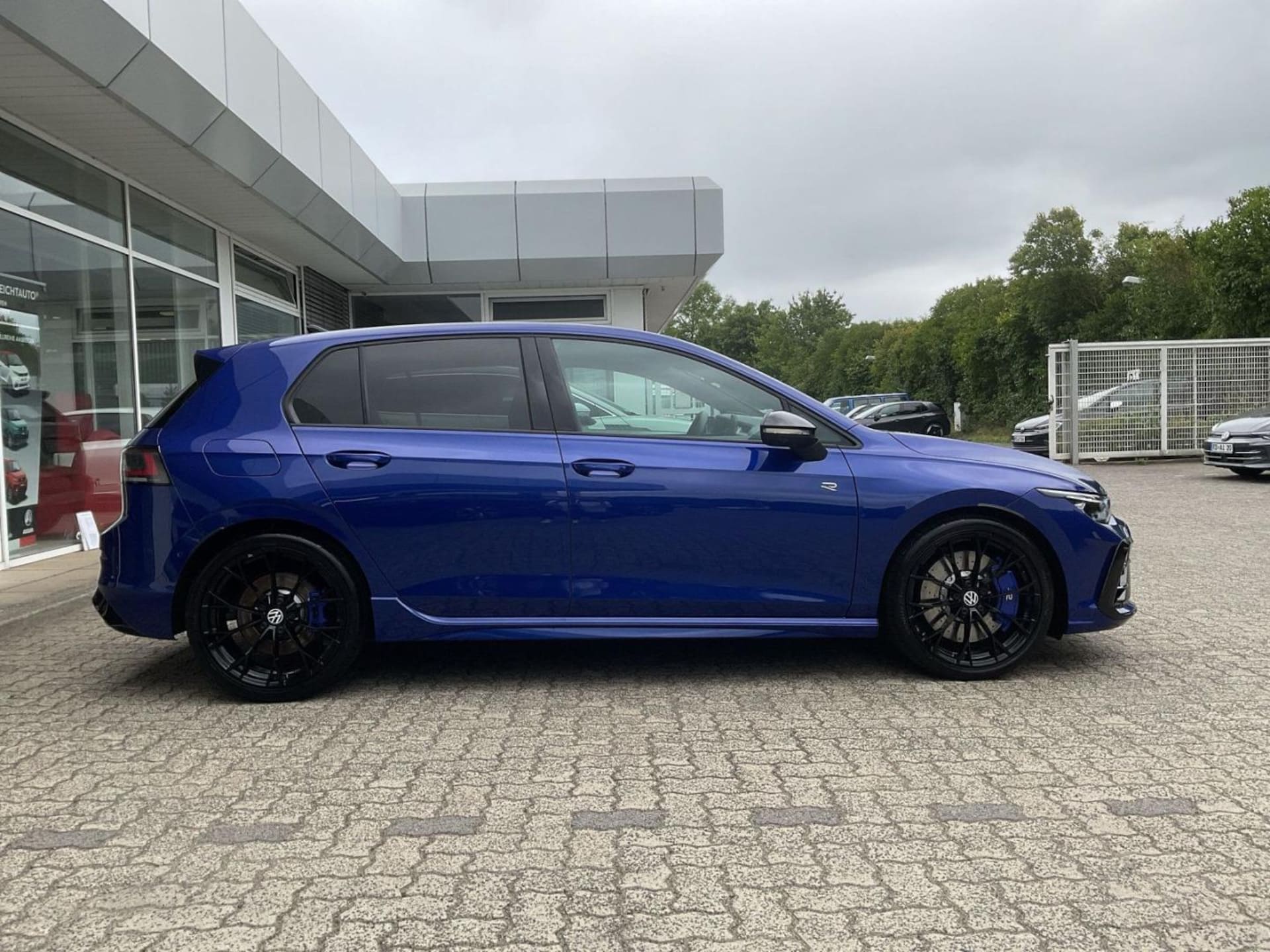 Volkswagen Golf R