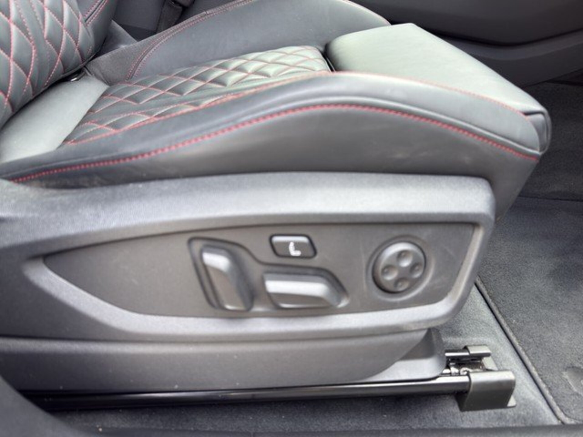 Audi Q5 Sportback S line