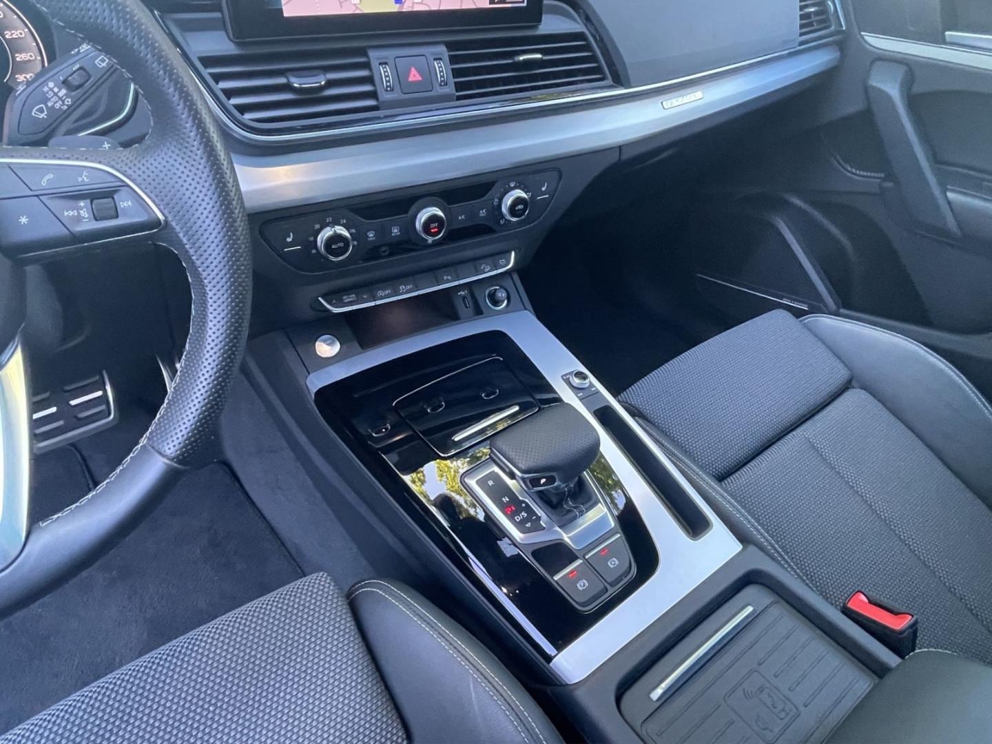 Bild über Audi Q5 40 TDI quattro S tronic - für weitere Informationen kontaktieren Sie den Audi Partner