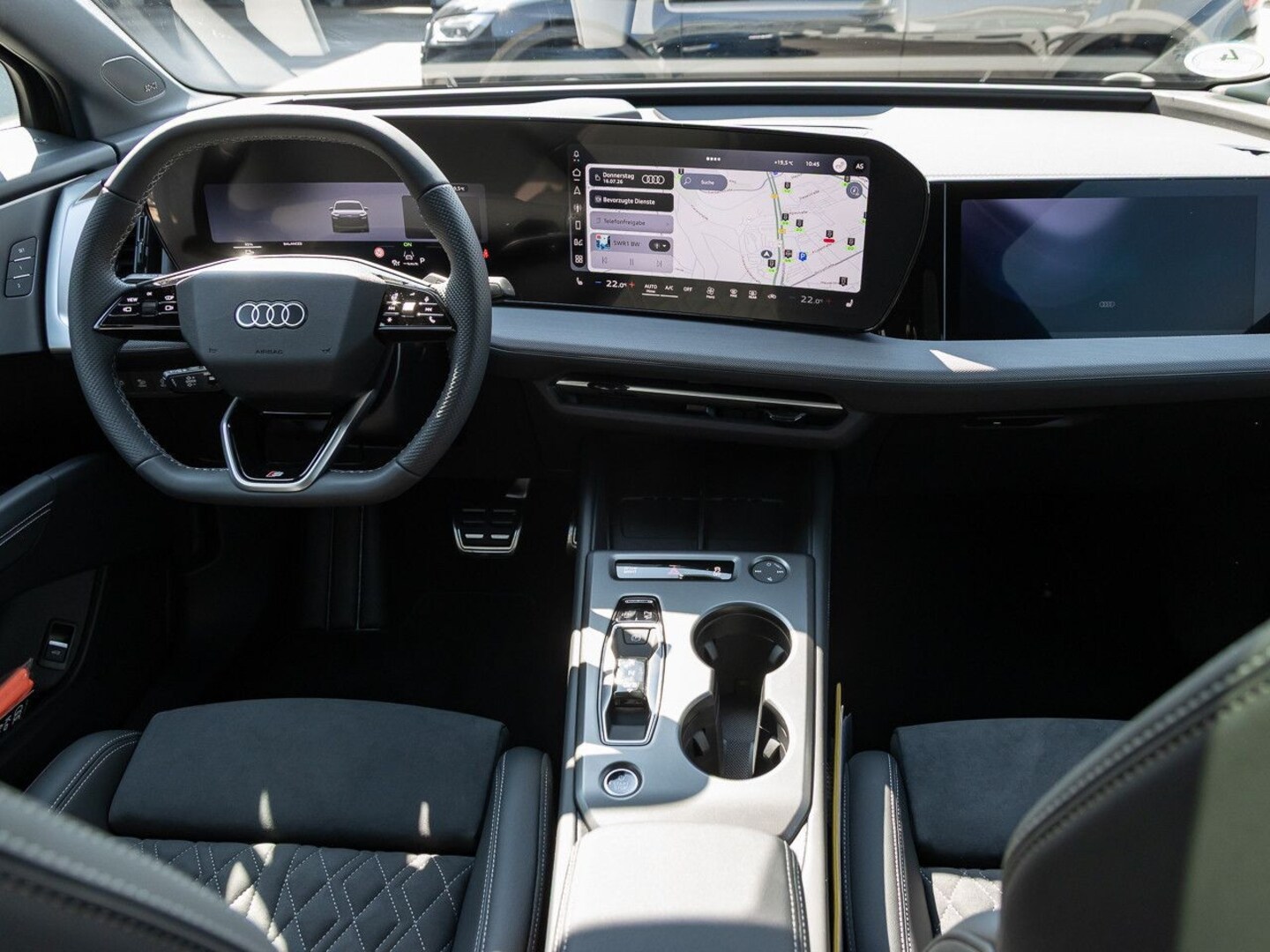 Bild über Audi Q4 Sportback e-tron e-tron quattro performance 250 kW - für weitere Informationen kontaktieren Sie den Audi Partner