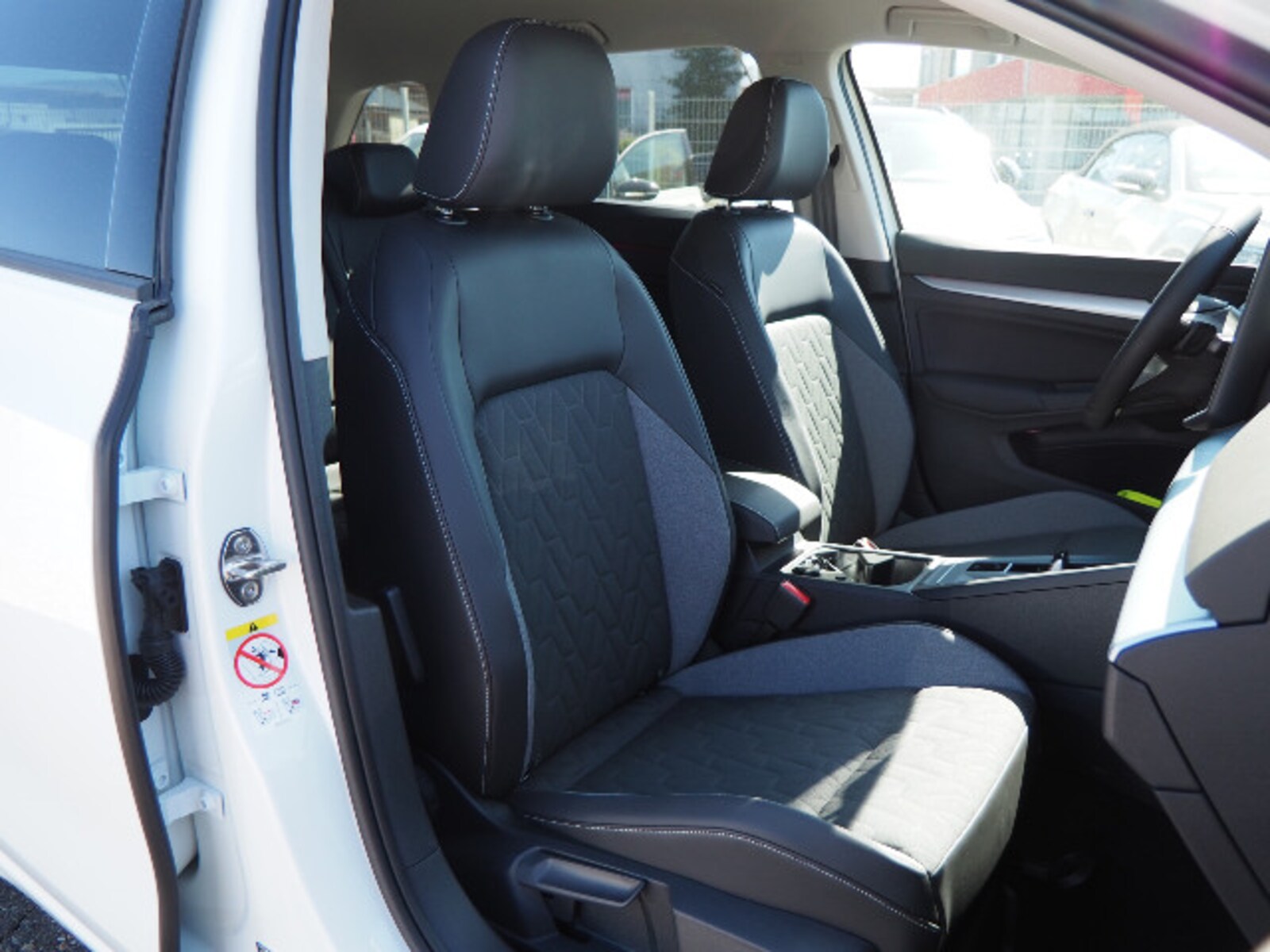 Volkswagen Golf Variant – Bild 8