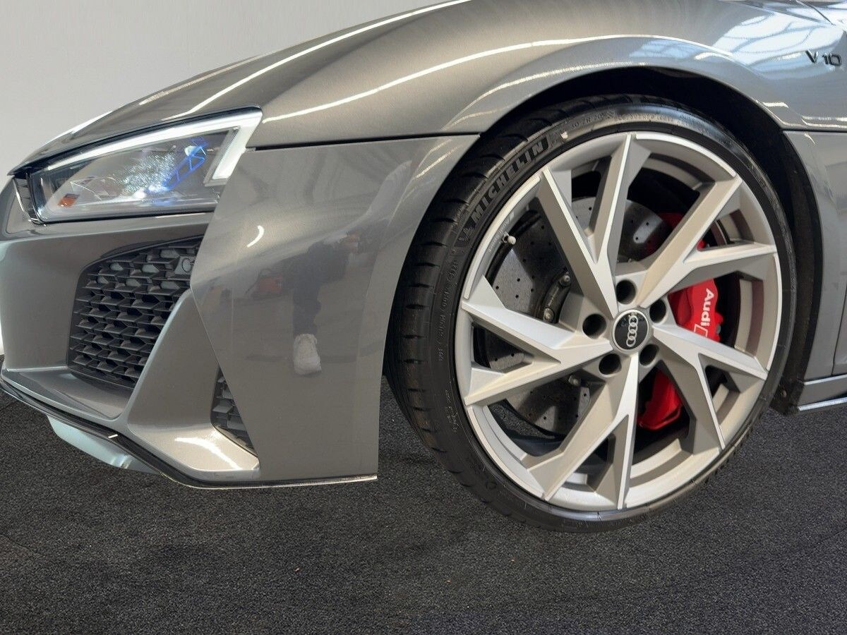 Image about Audi R8 Spyder FSI quattro S tronic