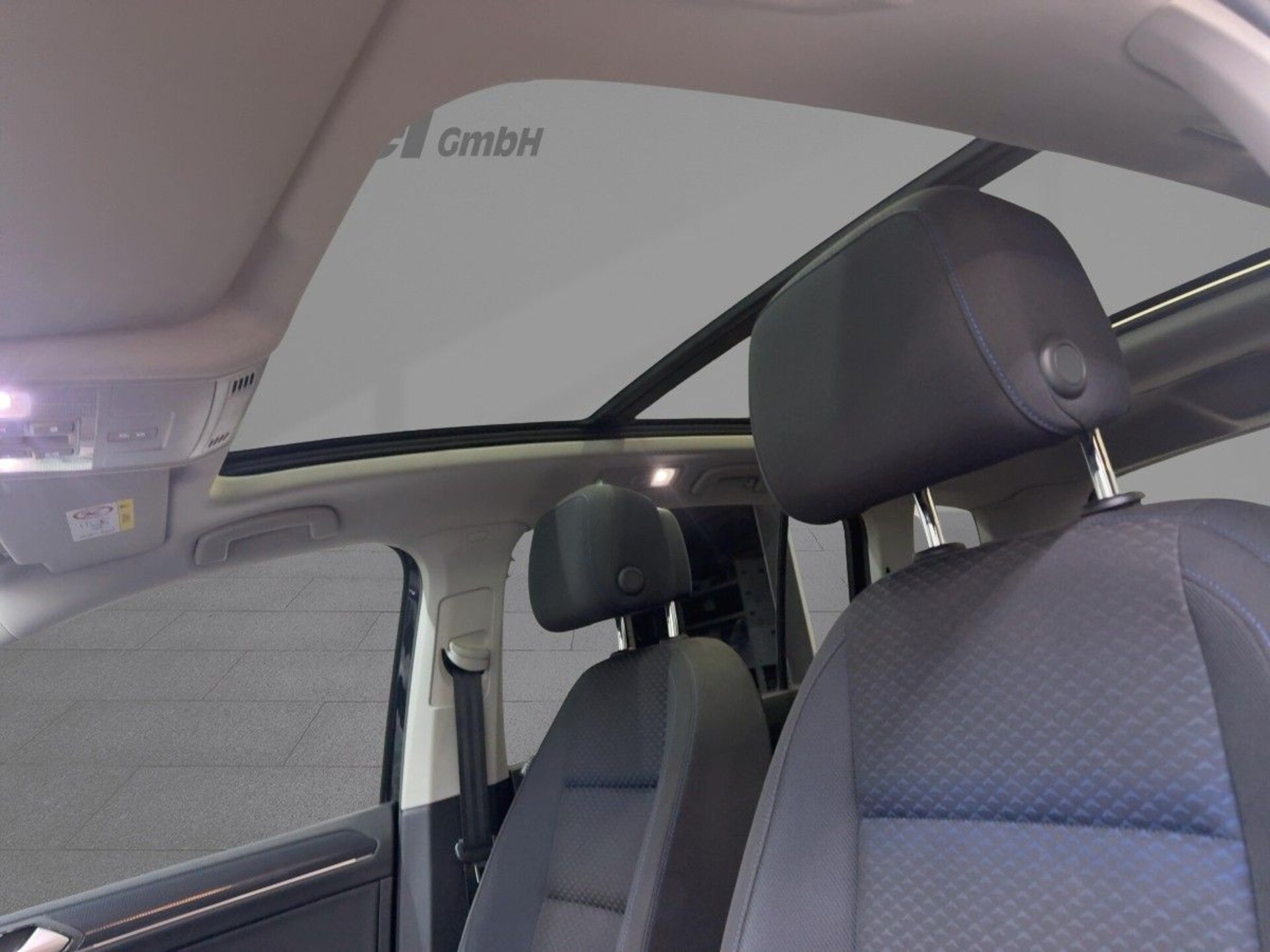 Volkswagen Touran United