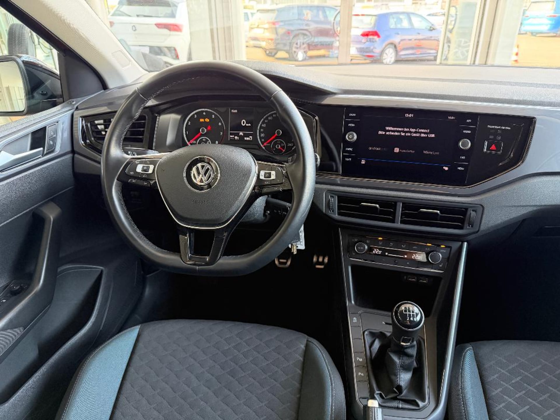 Volkswagen Polo IQ.DRIVE