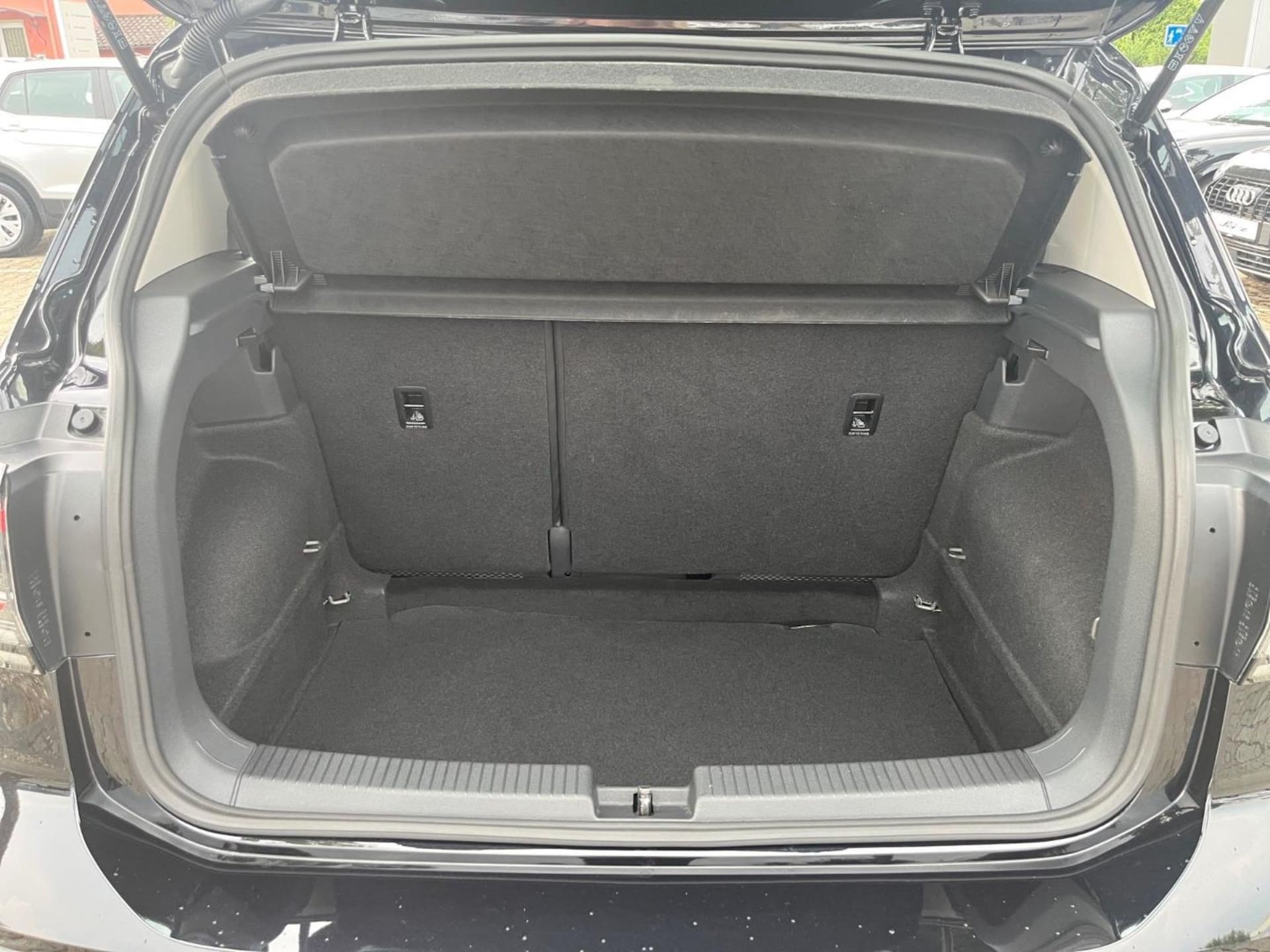 Volkswagen T-Cross Basis-Modell