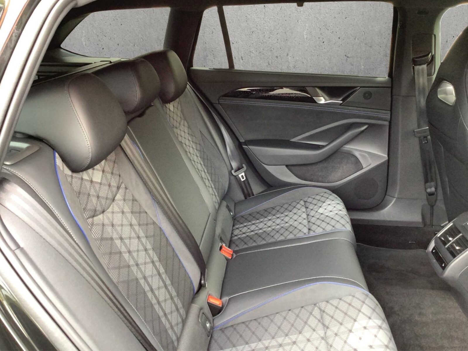 Volkswagen Passat – Bild 20