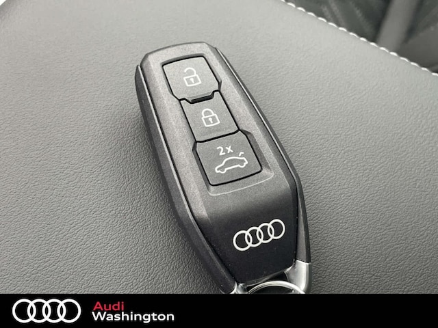 2026 Audi SQ5 Premium Plus - Photo 4