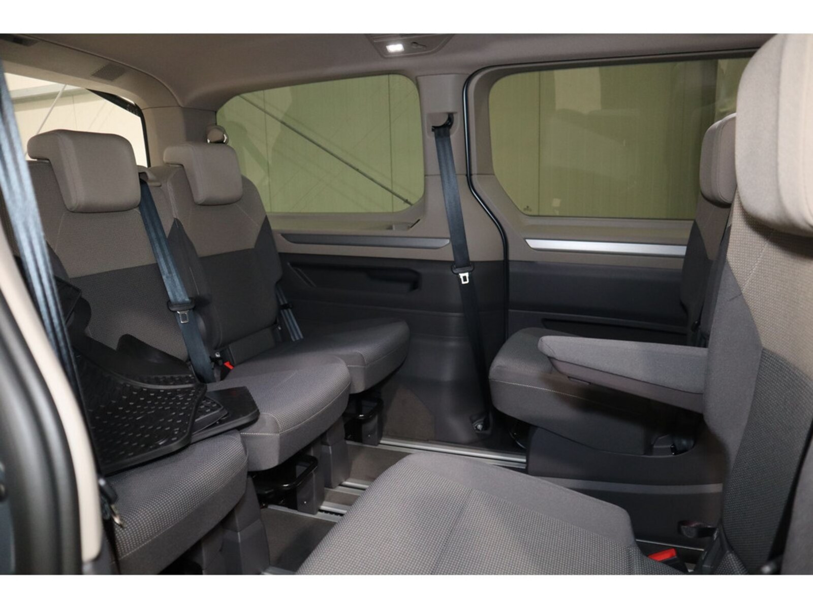 Volkswagen Multivan Langversion – Bild 15