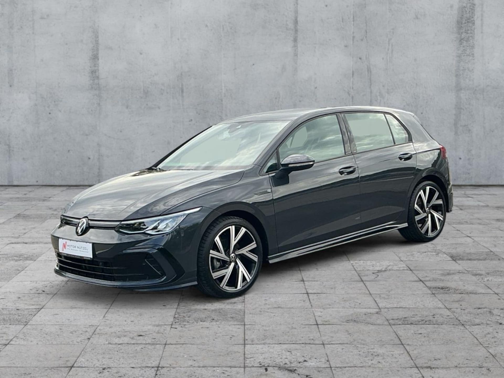 Volkswagen Golf R-Line
