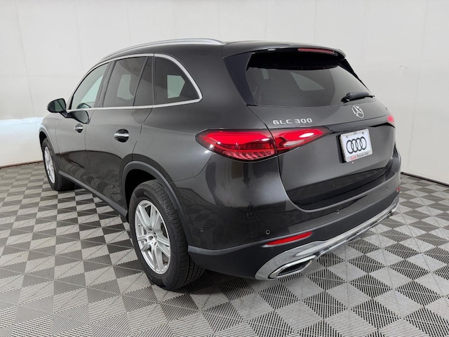 2023 Mercedes-Benz GLC 300