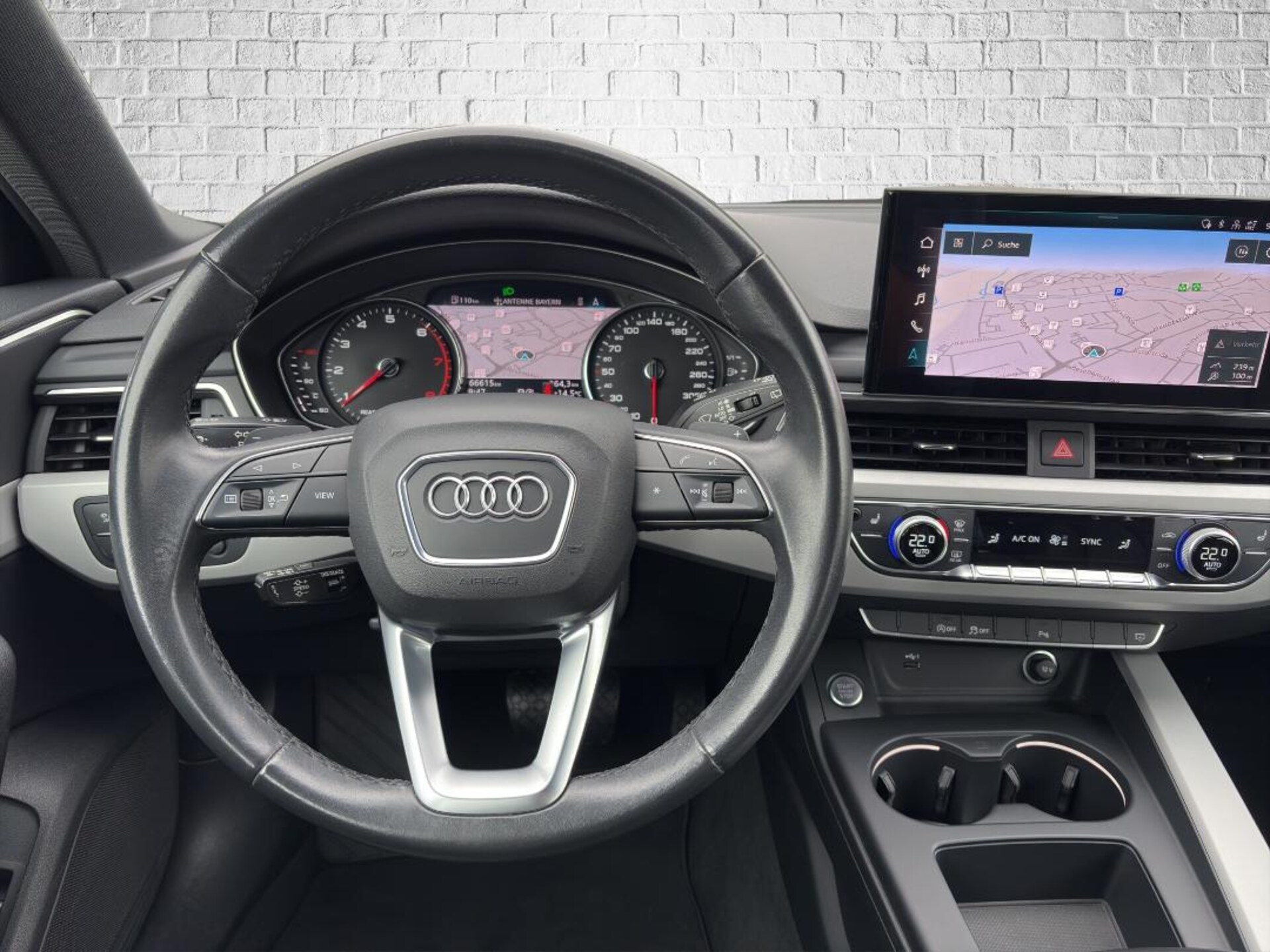 Audi A4 Avant S line