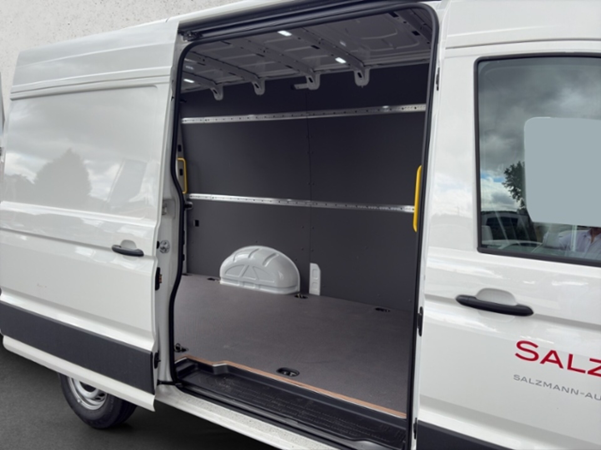 Volkswagen Crafter Kasten mittlerer Radstand