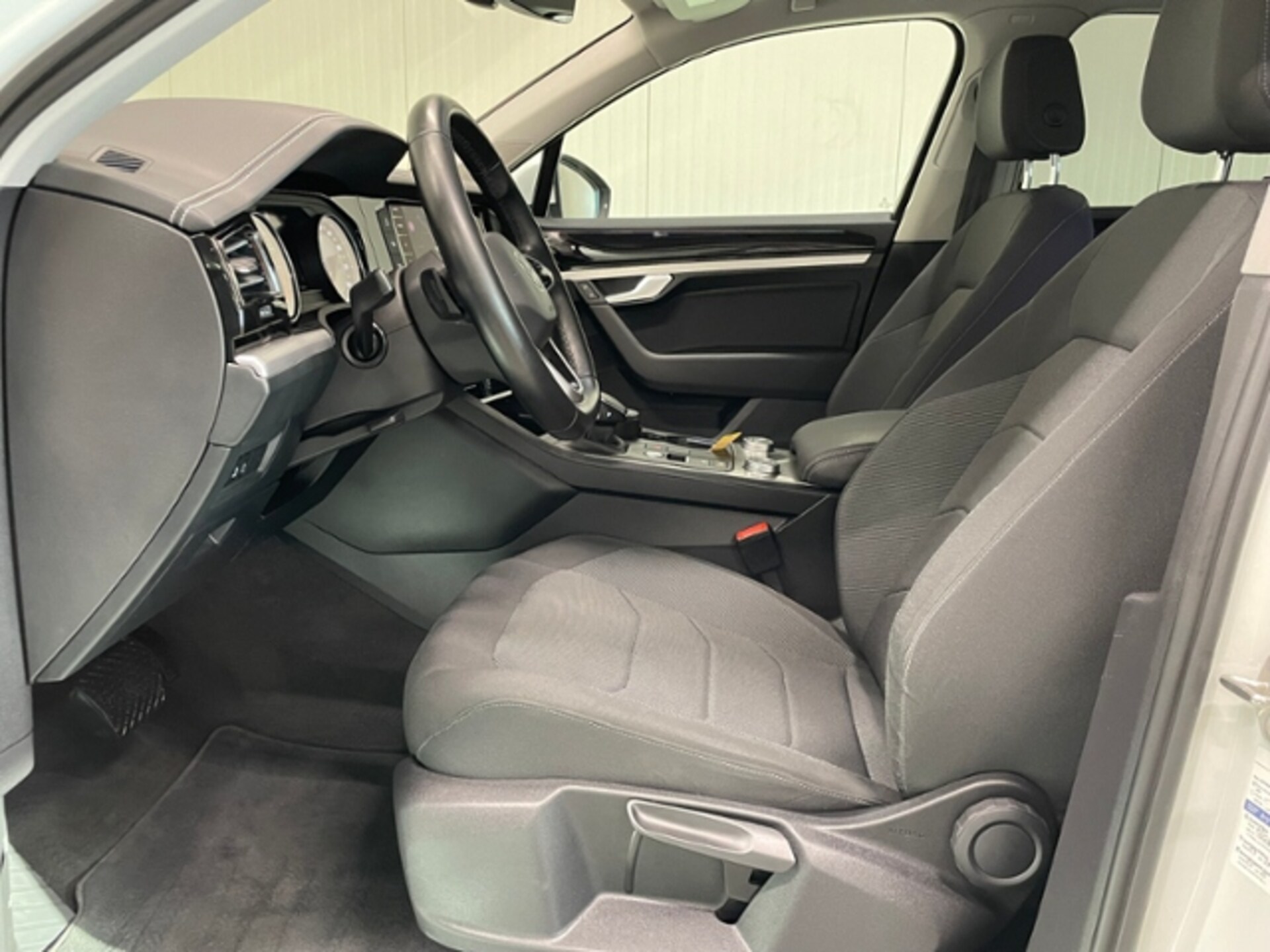 Volkswagen Touareg Basis-Modell