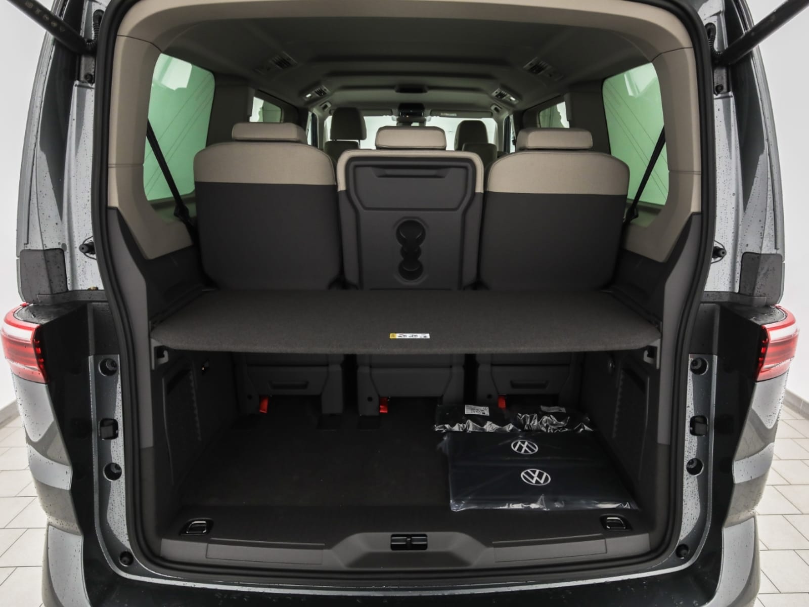 Volkswagen Multivan Langversion – Bild 13