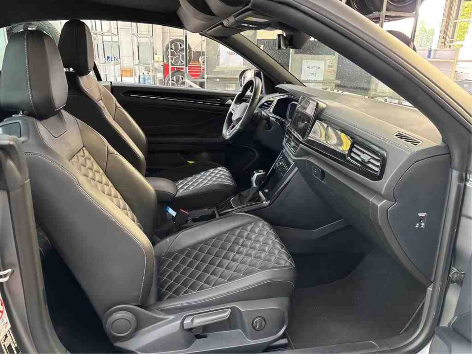 Volkswagen T-Roc Cabriolet – Bild 8