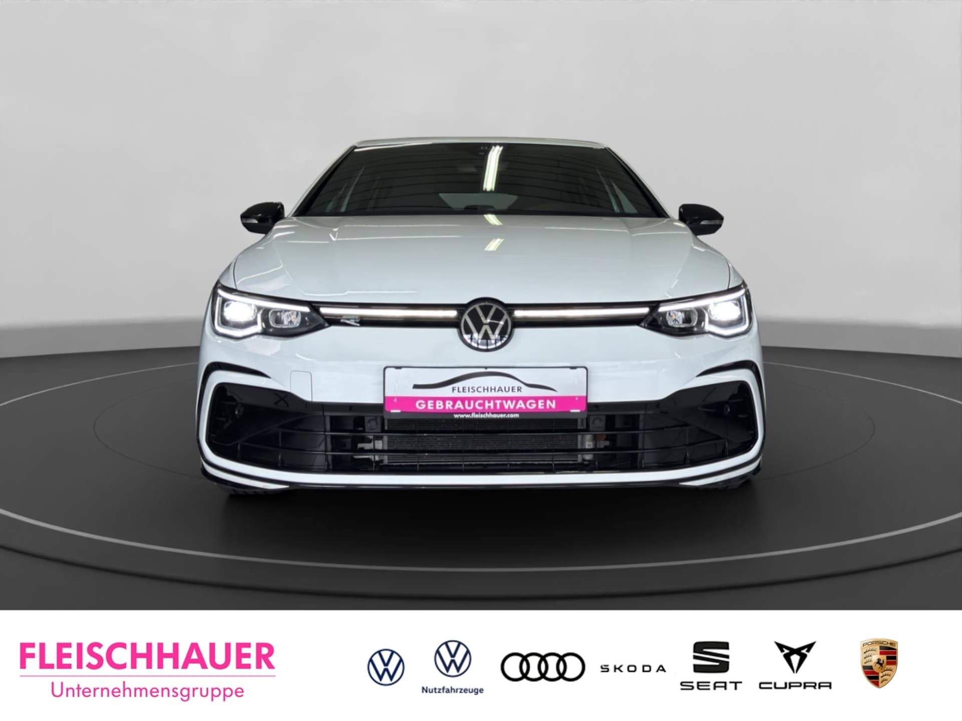 Volkswagen Golf R-Line