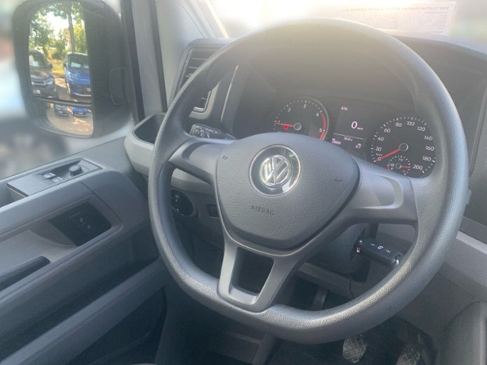 Volkswagen Crafter Kasten mittlerer Radstand – Bild 13