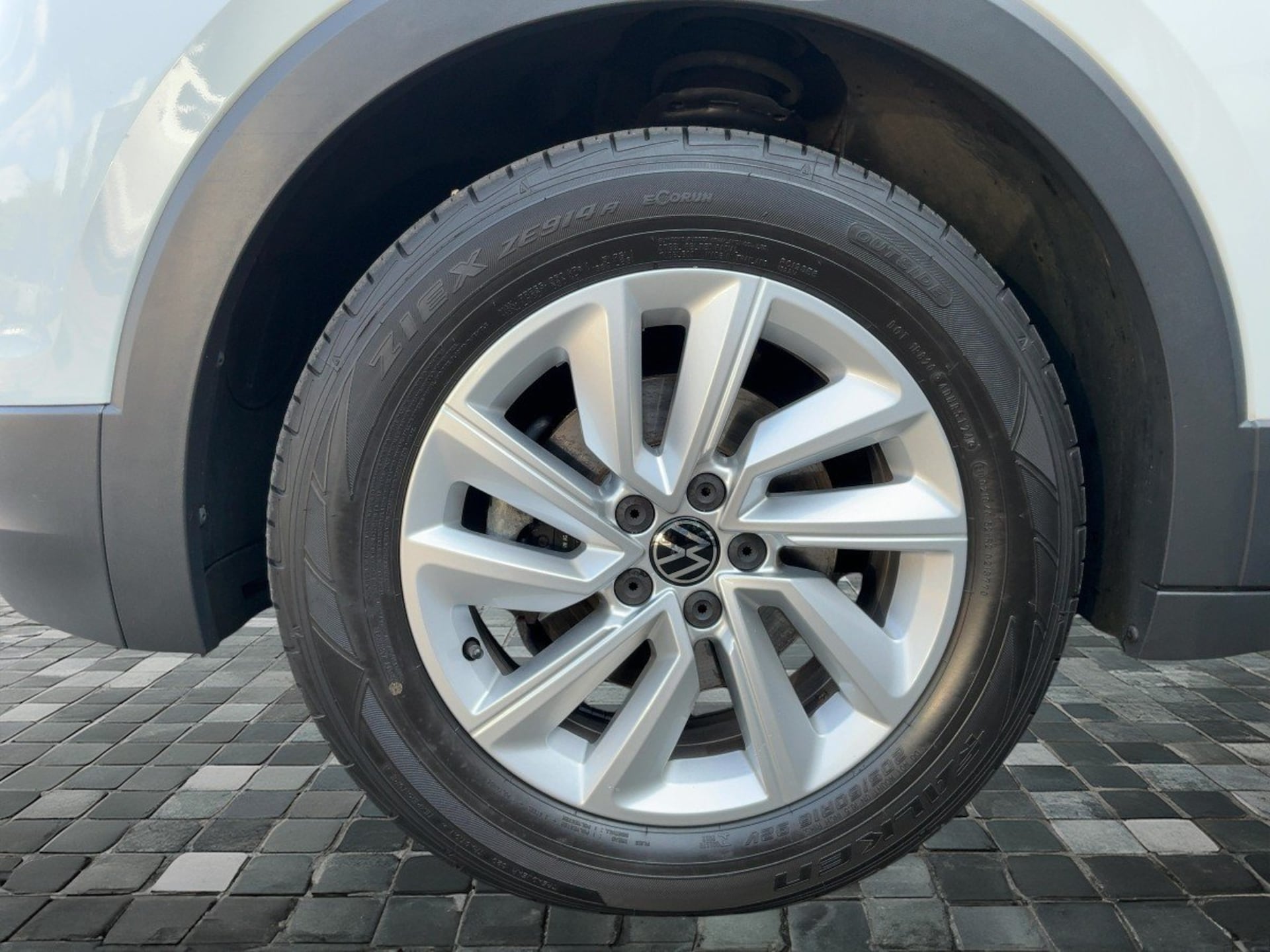 Volkswagen T-Cross Life