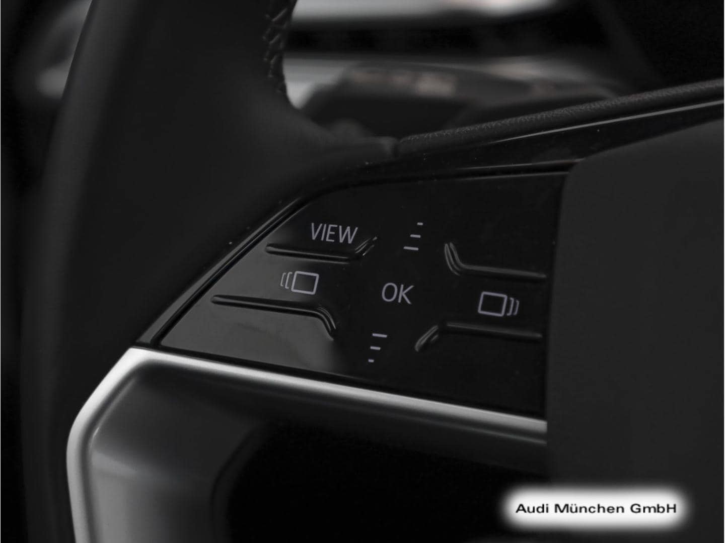 Bild über Audi A6 Avant TDI 150 kW S tronic - für weitere Informationen kontaktieren Sie den Audi Partner