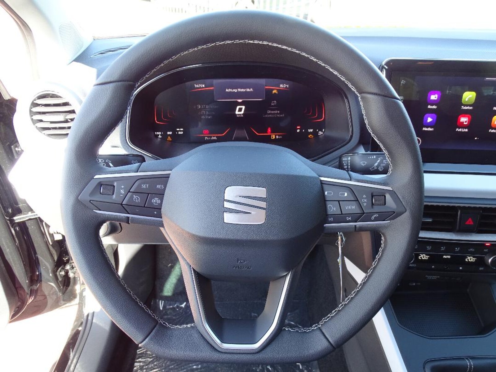 SEAT Arona – Bild 12