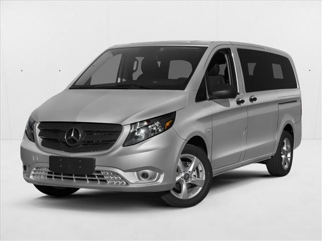2016 Mercedes-Benz Metris -'s photo